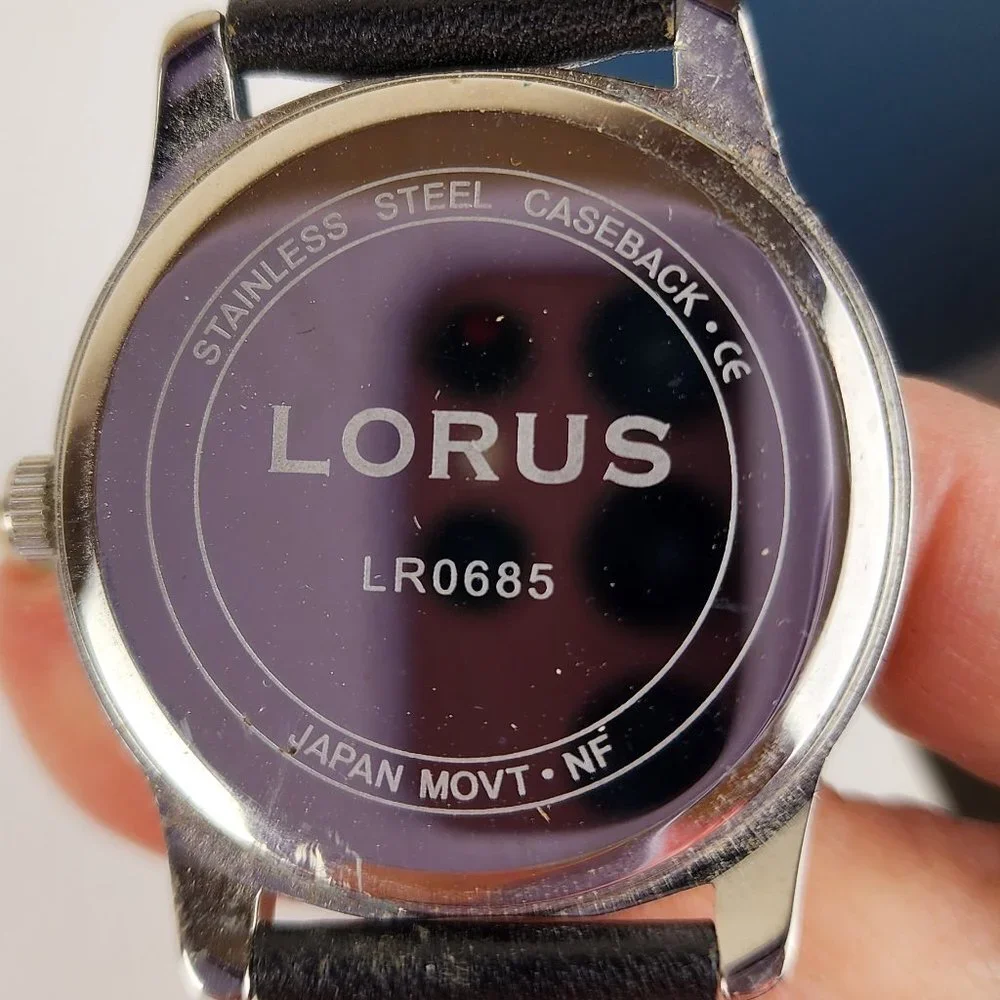Lorus quartz date